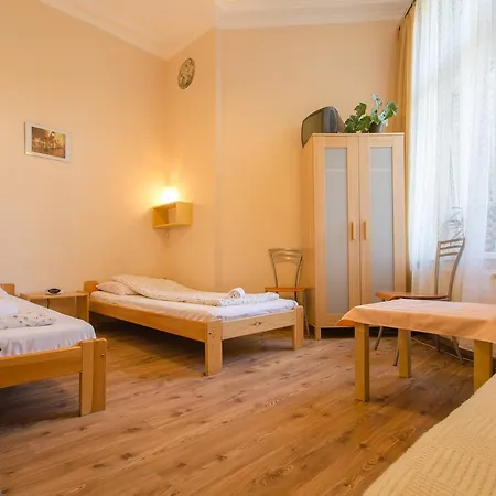 Aparthostel Fryderyk Auberge de jeunesse