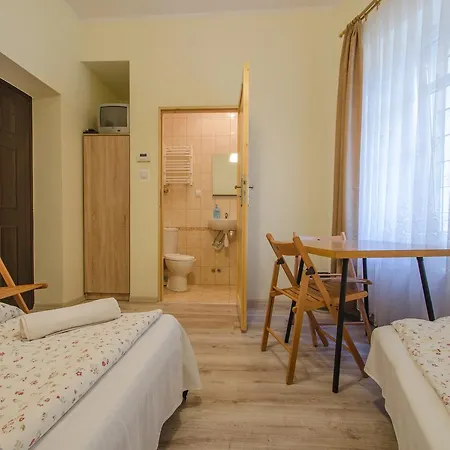 Aparthostel Fryderyk